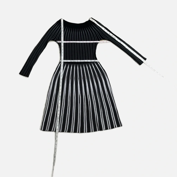 Emporio Armani Dress Knitted Striped Knee Length Size 38 XS Black Gray White - Picture 12 of 13